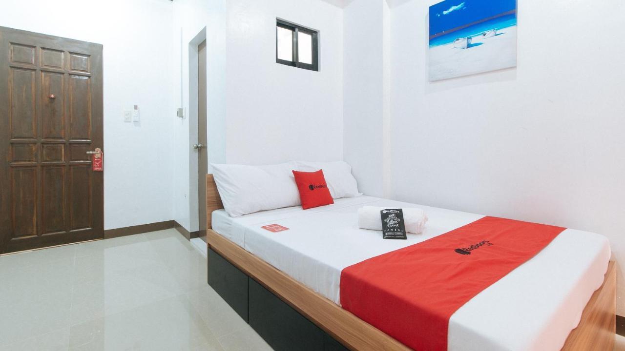 Hotel Reddoorz Near Iloilo International Airport Cabatuan Exteriér fotografie